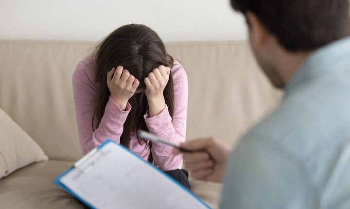 помощь психолога девочке подростку